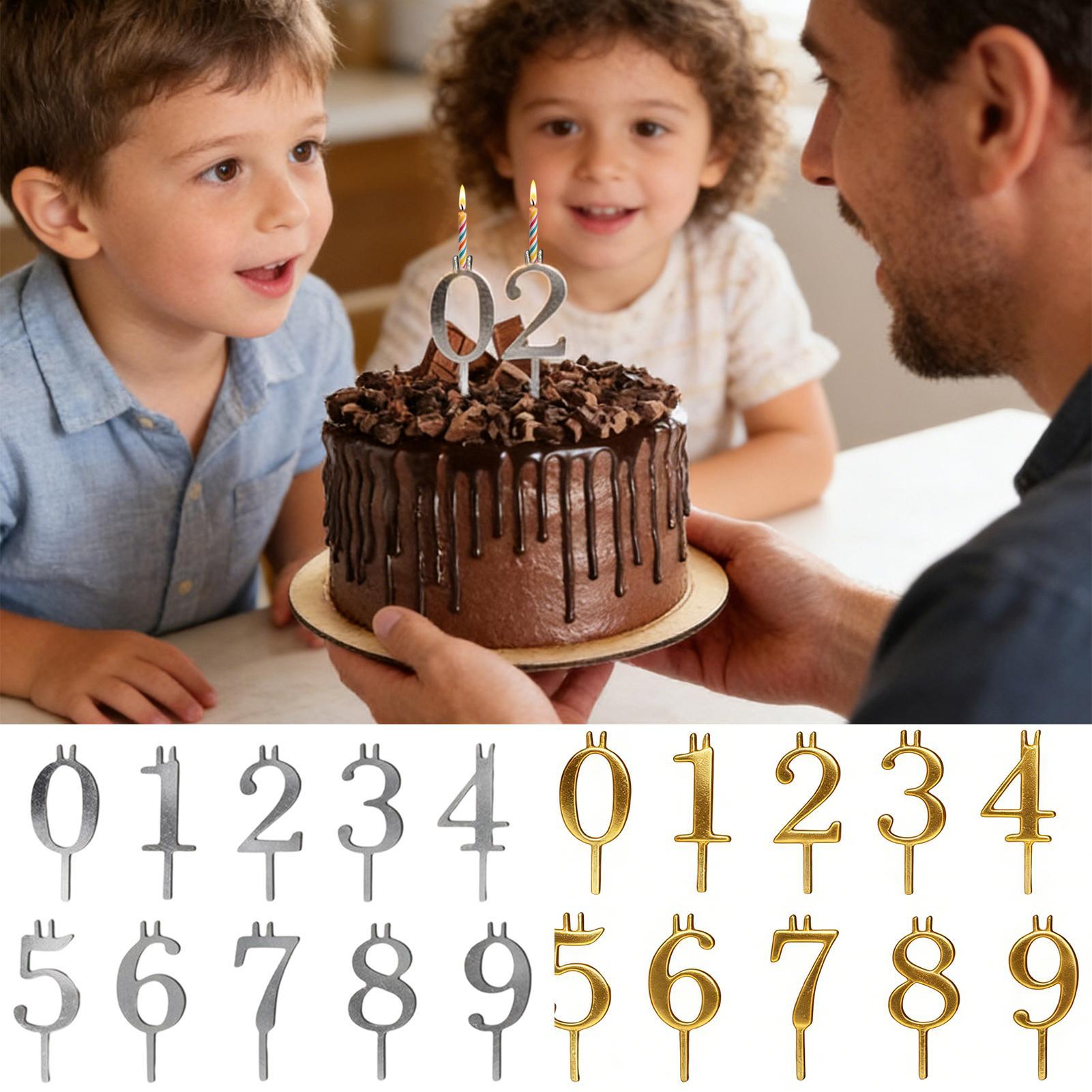Holiday Candle Set - Juego de 10 Portavelas Metálicos con